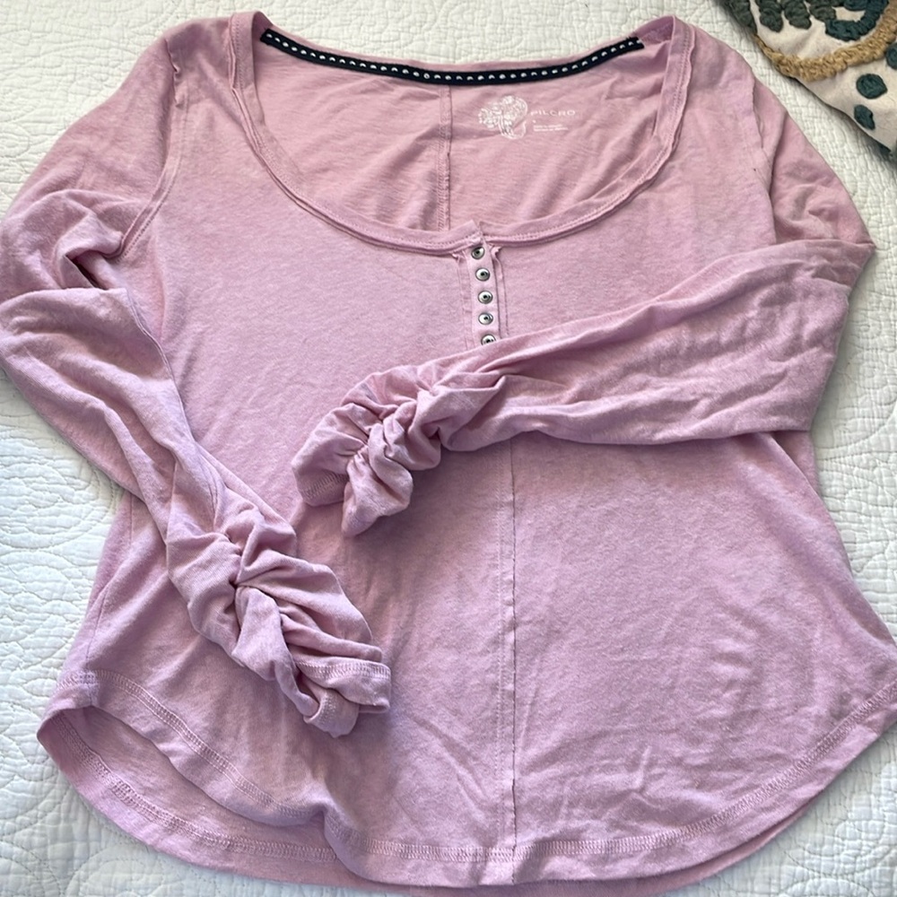 Anthropology Pilot long sleeve T lilac/ pink size S;nwt